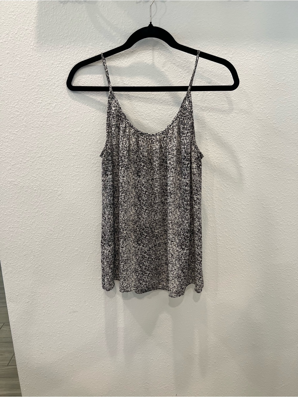 LOFT Black & White Marled Spaghetti Strap Camisole